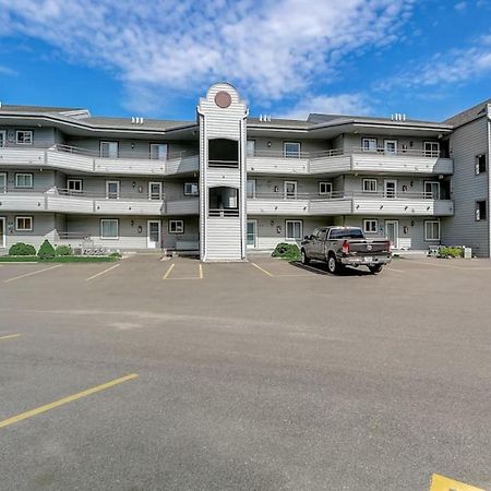 Brown Family Condo For Families Golf Trips And Girls Getaways Wisconsin Dells Exterior foto